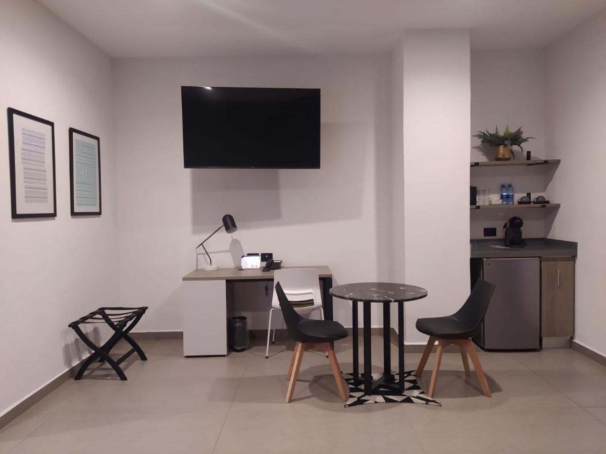 Th Hotel & Vivienda Tepatitlan de Morelos Ngoại thất bức ảnh