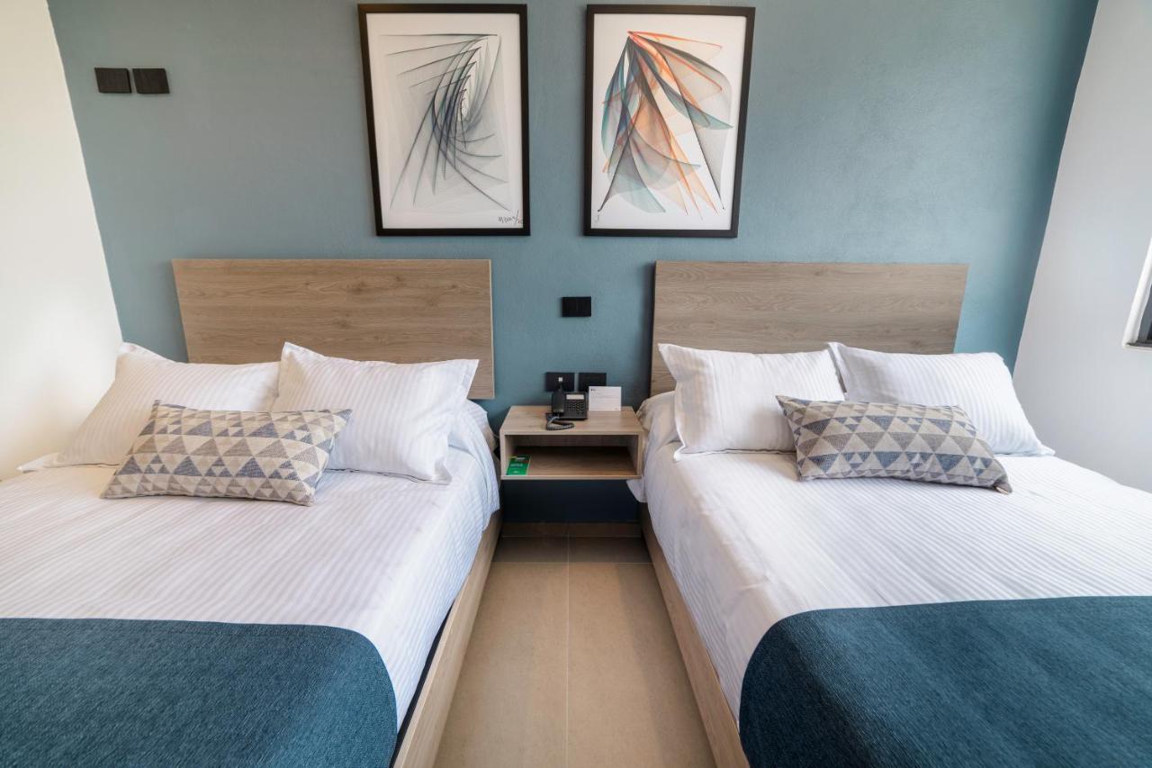 Th Hotel & Vivienda Tepatitlan de Morelos Ngoại thất bức ảnh
