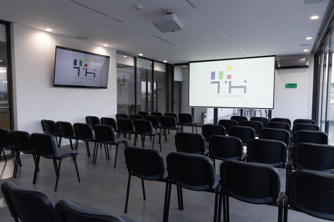 Th Hotel & Vivienda Tepatitlan de Morelos Ngoại thất bức ảnh