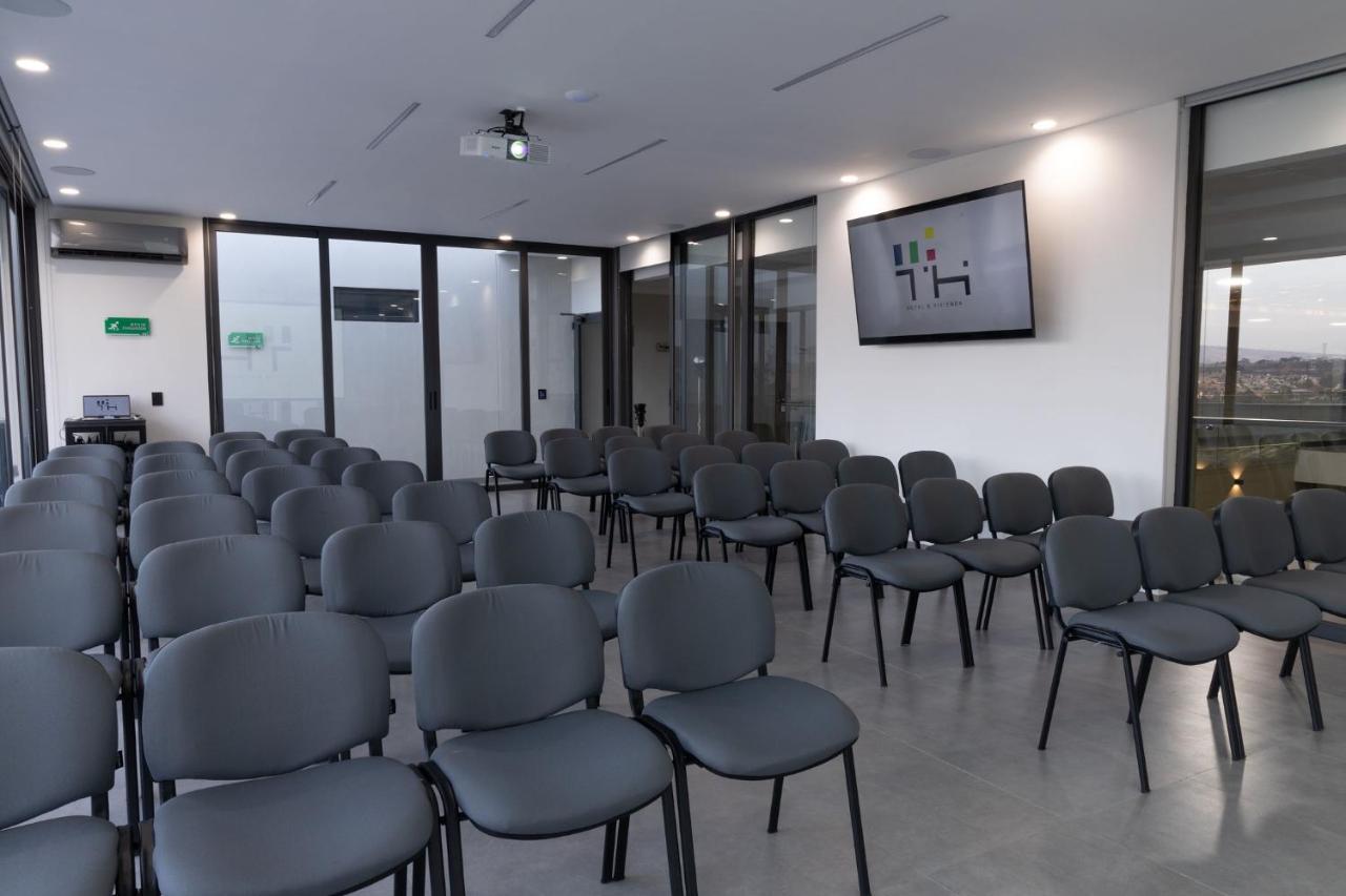 Th Hotel & Vivienda Tepatitlan de Morelos Ngoại thất bức ảnh