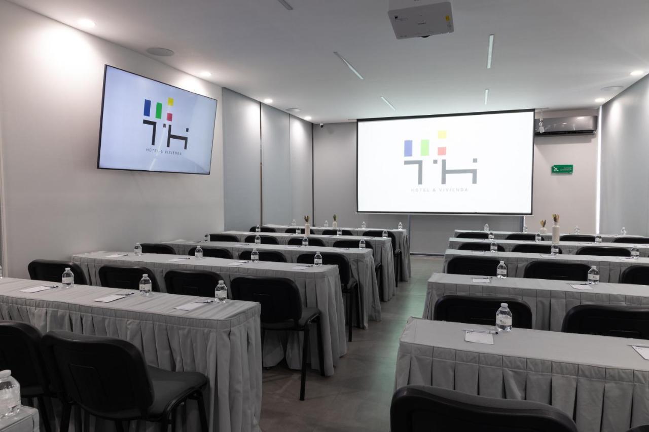 Th Hotel & Vivienda Tepatitlan de Morelos Ngoại thất bức ảnh